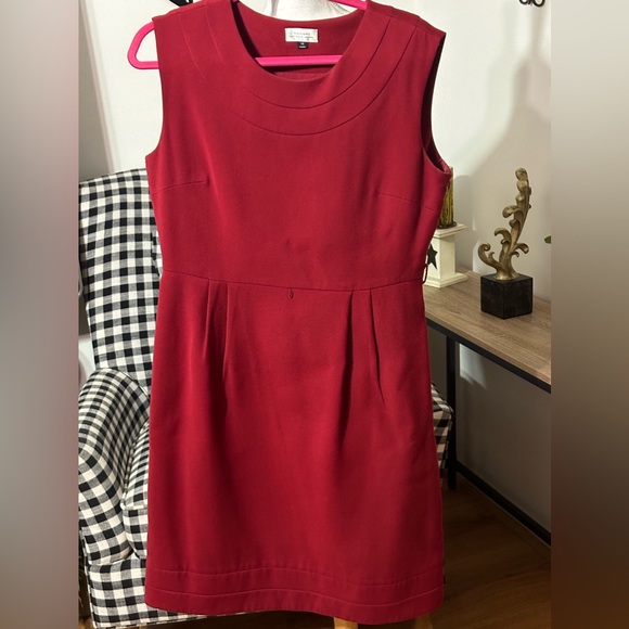 Tahari Dresses & Skirts - Tahari Size 10 Red Dress